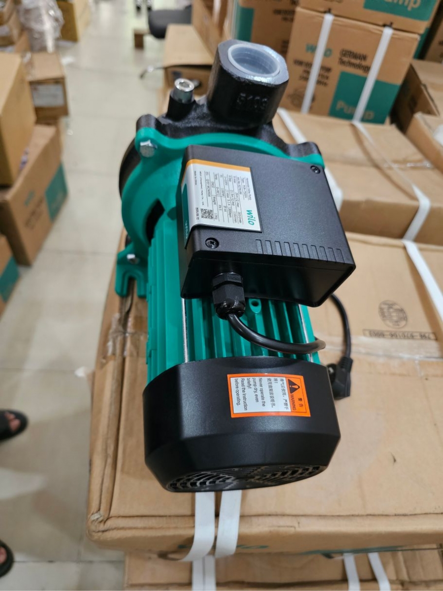 máy bơm WiLo PUN750EH